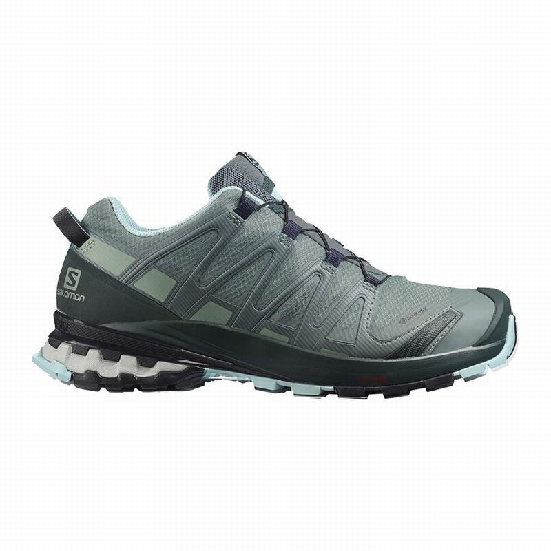 Women\'s Salomon XA PRO 3D V8 GORE-TEX Hiking Shoes Green | MPBLVE-942